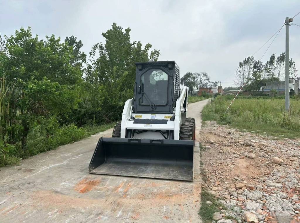 Bobcat S 160 Šmykom riadené nakladače