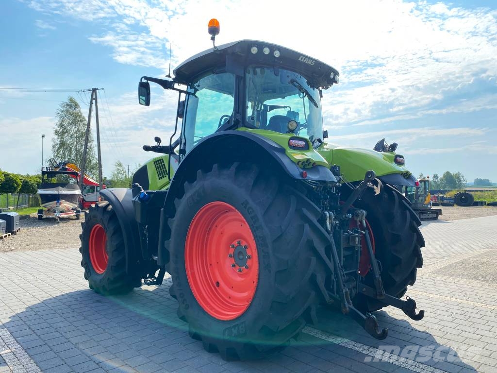 CLAAS Axion 810 Cebis Tractoren