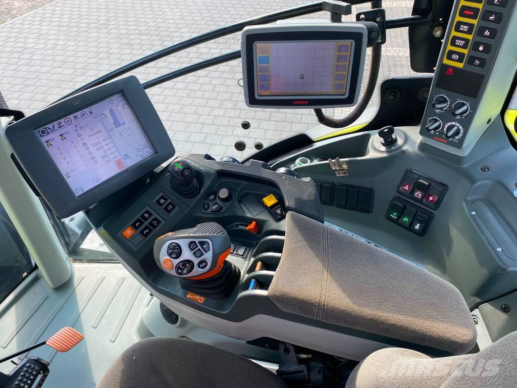 CLAAS Axion 810 Cebis Tractoren