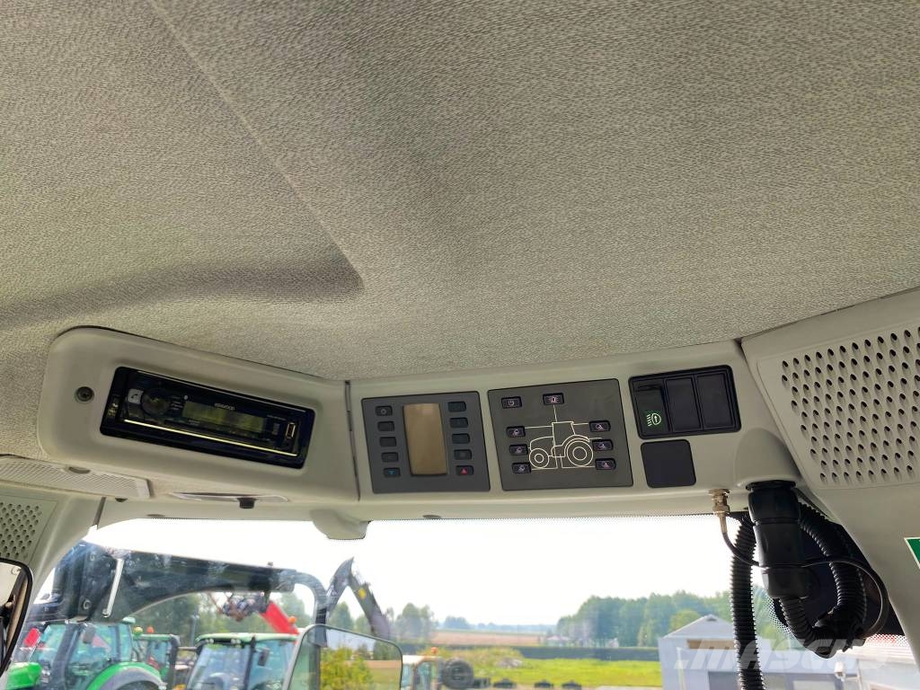 CLAAS Axion 810 Cebis Tractoren