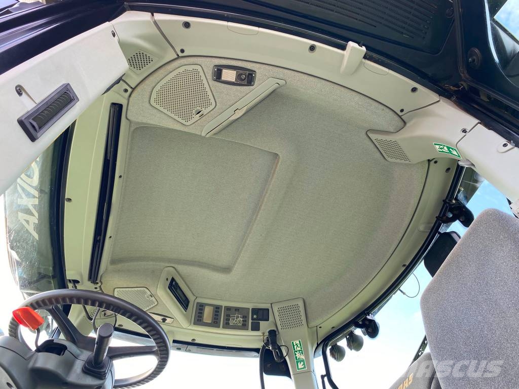 CLAAS Axion 810 Cebis Tractoren