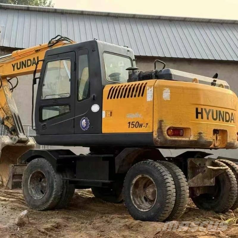 Hyundai 150w-7 Wheeled excavators