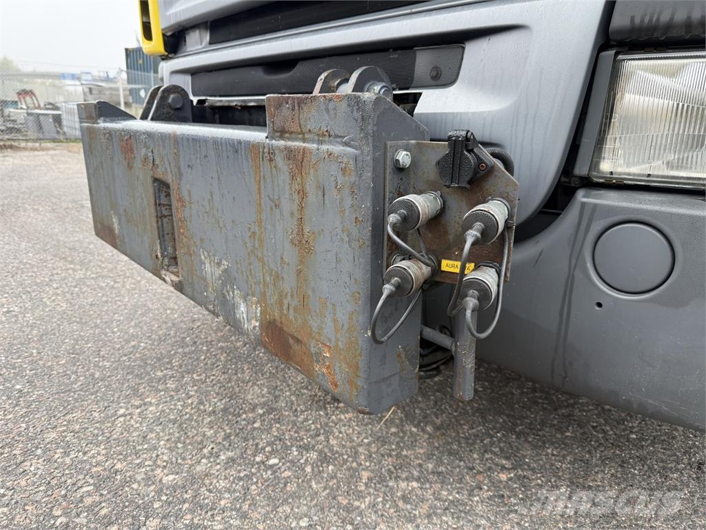 Scania P380 6X2 Koukkulava kuorma-autot
