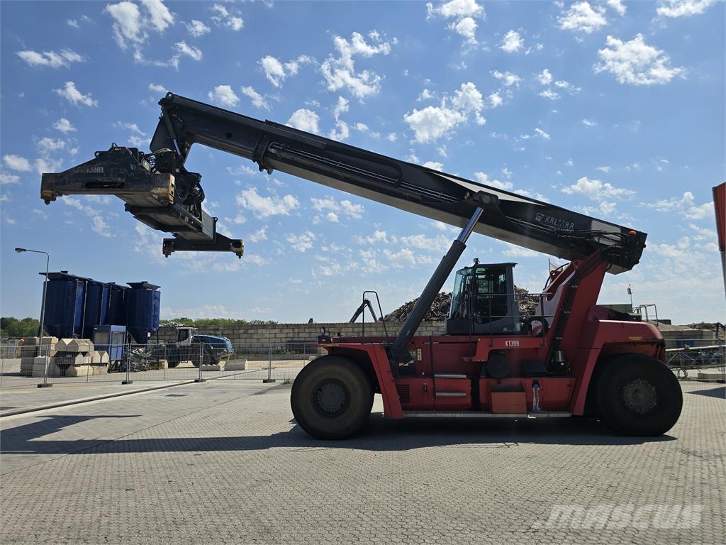 Kalmar DRG450-60S5 Reachstackers