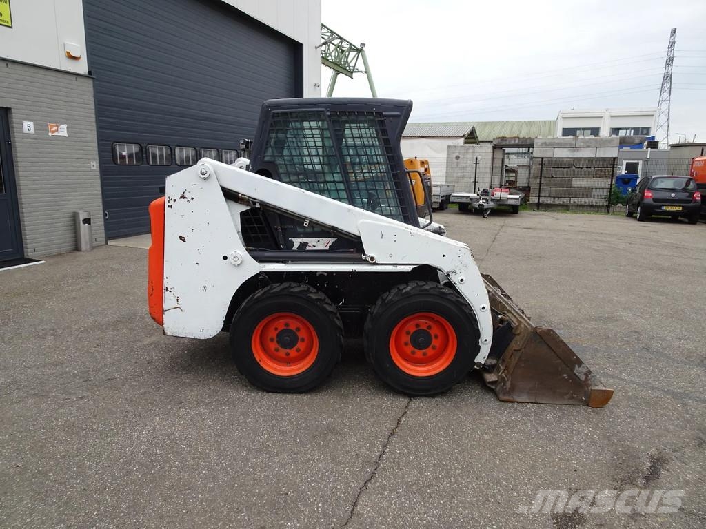 Bobcat S130 Skid steer loaders