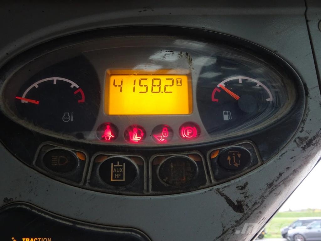 Bobcat S130 Skid steer loaders