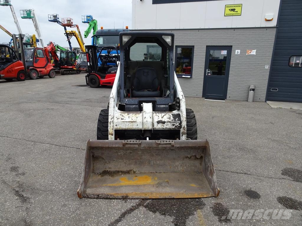 Bobcat S130 Skid steer loaders