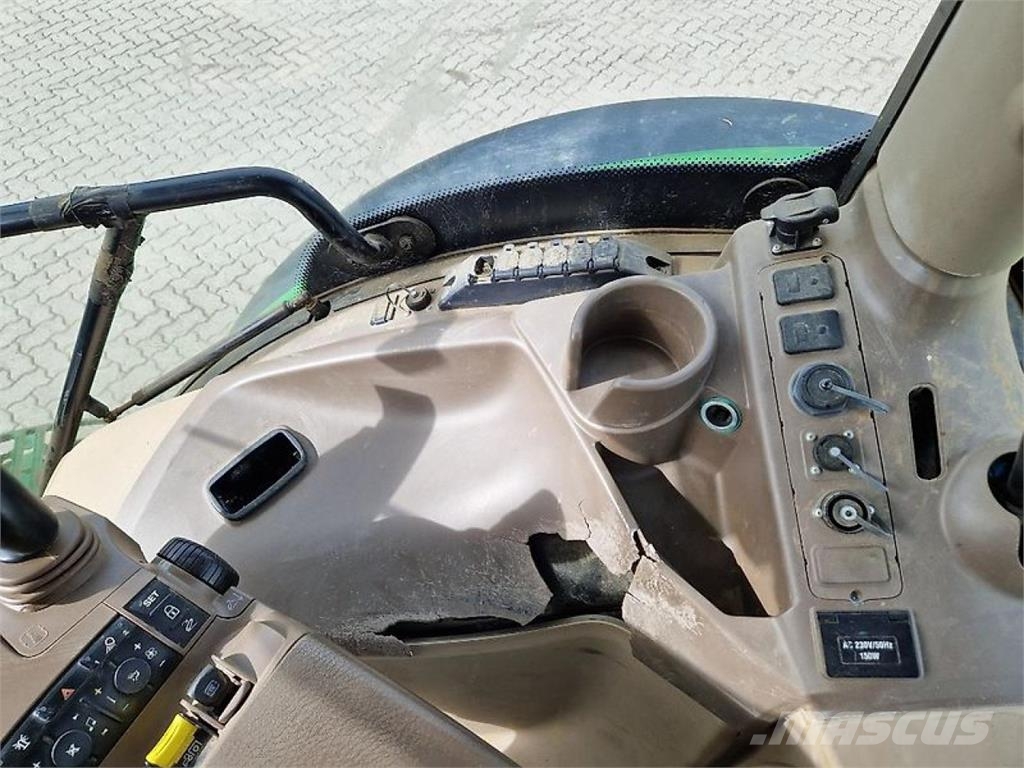 John Deere 6215R DirectDrive Traktoren