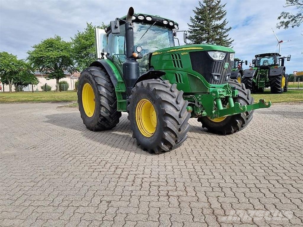 John Deere 6215R DirectDrive Traktoren