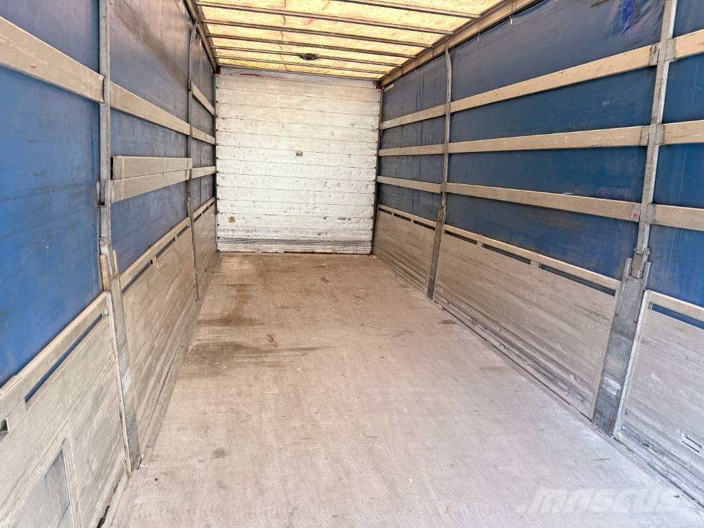 Scania P280 4x2 Euro 5 7,7 m Curtainsider and Taillift Lastbil - Gardin
