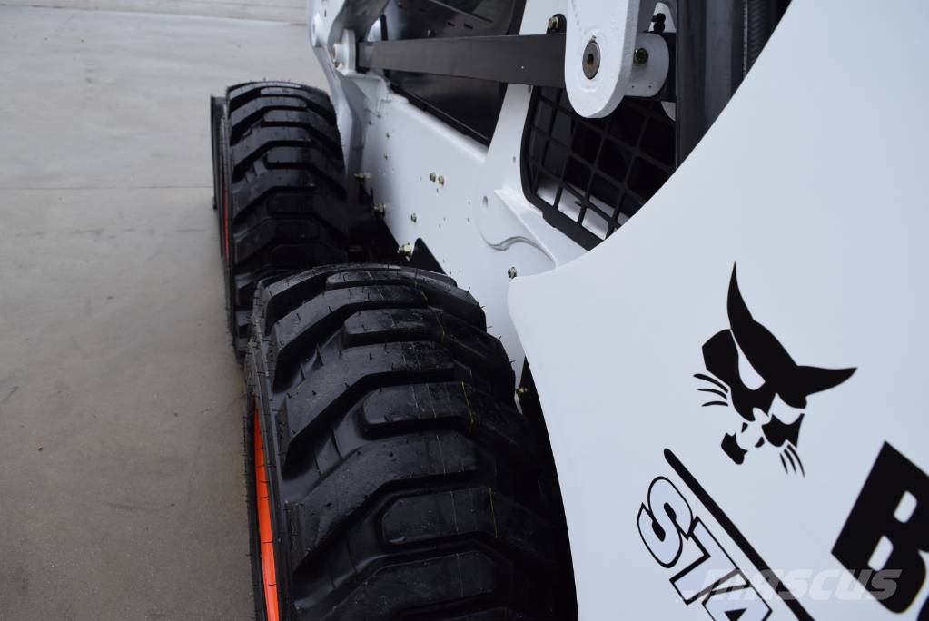 Bobcat S 740 Мини-погрузчики