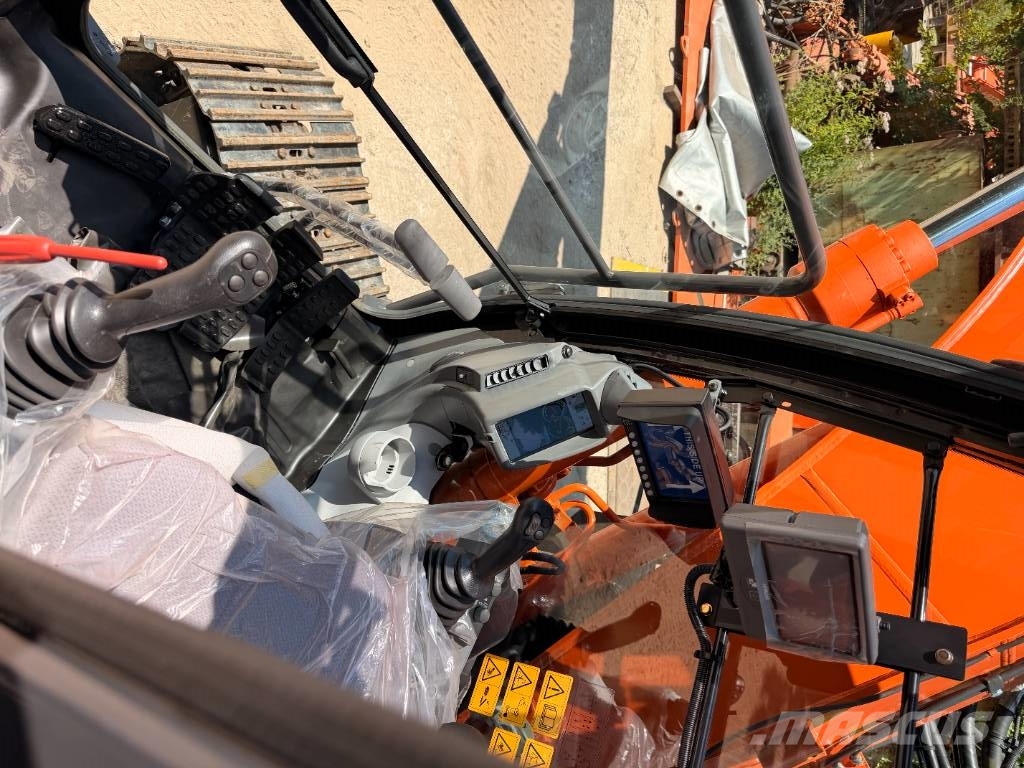 Hitachi ZX135US-6-CTA telescopic arm Polovni specijalni bageri
