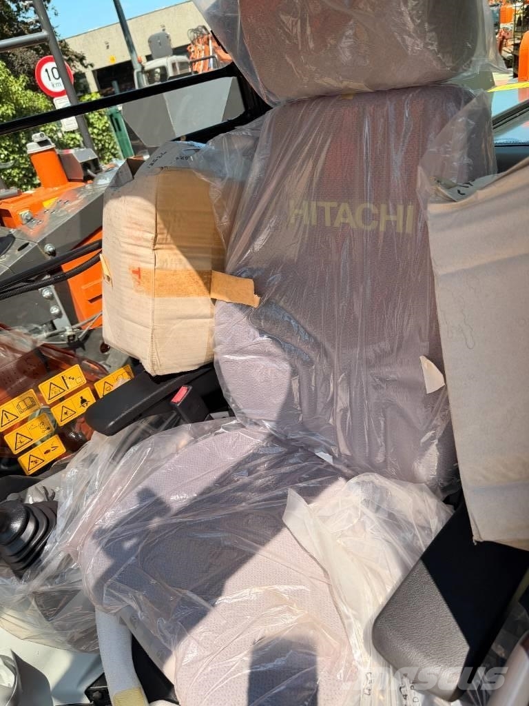 Hitachi ZX135US-6-CTA telescopic arm Polovni specijalni bageri