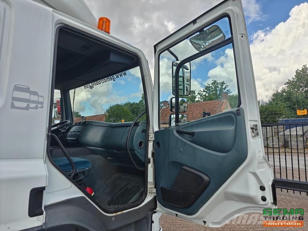 DAF CF75.310 4x2 Sleeper Euro5 - Manual Transmission - Vilcēji