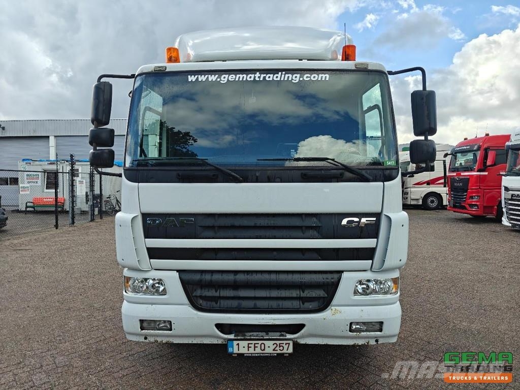 DAF CF75.310 4x2 Sleeper Euro3 - Manual Transmission - Vlačilci