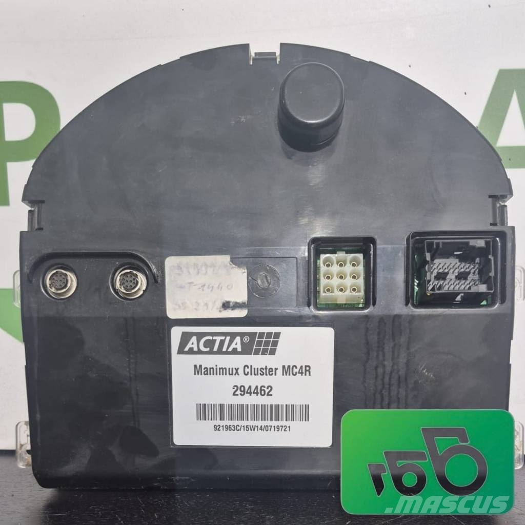 Manitou MLT 840-115 Dashboard Clocks Odometer 294462 Шасі