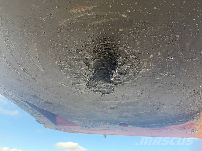 Kel-Berg Tipper / Kippauflieger 37 m3 Savivartės puspriekabės