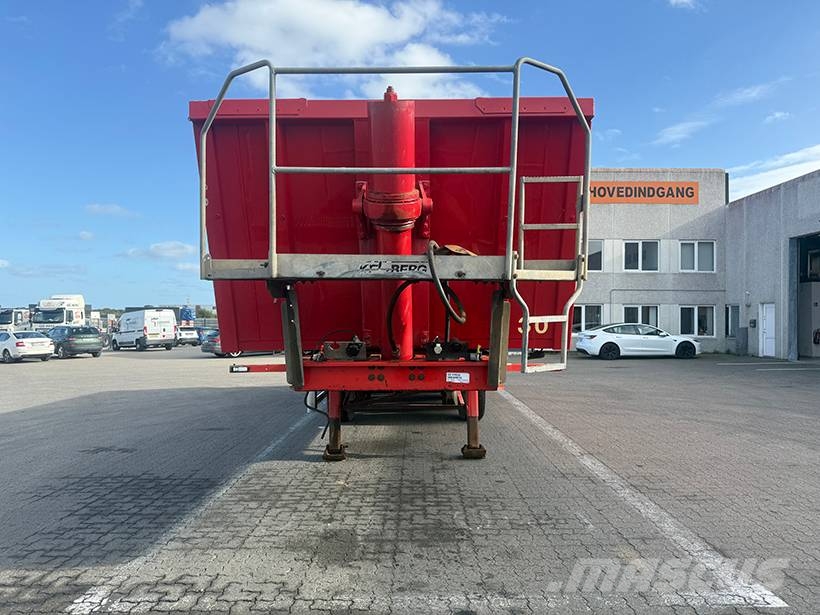 Kel-Berg Tipper / Kippauflieger 37 m3 Savivartės puspriekabės
