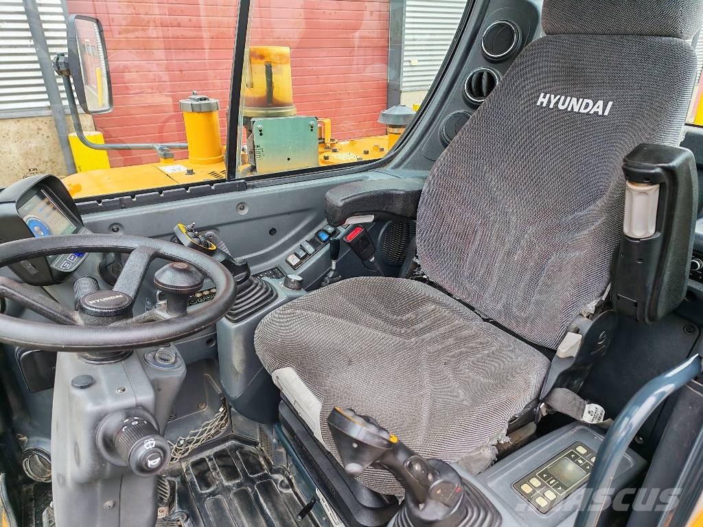 Hyundai Robex 55 W-9A Excavadoras de ruedas