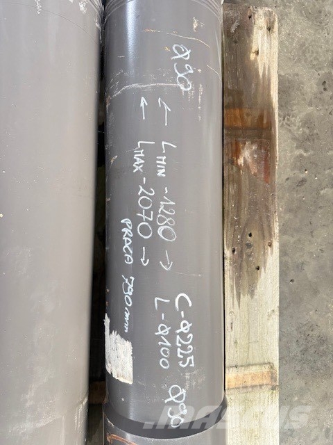 Mecalac new hydraulic cylinder cylinder diameter 225mm Hidráulicos