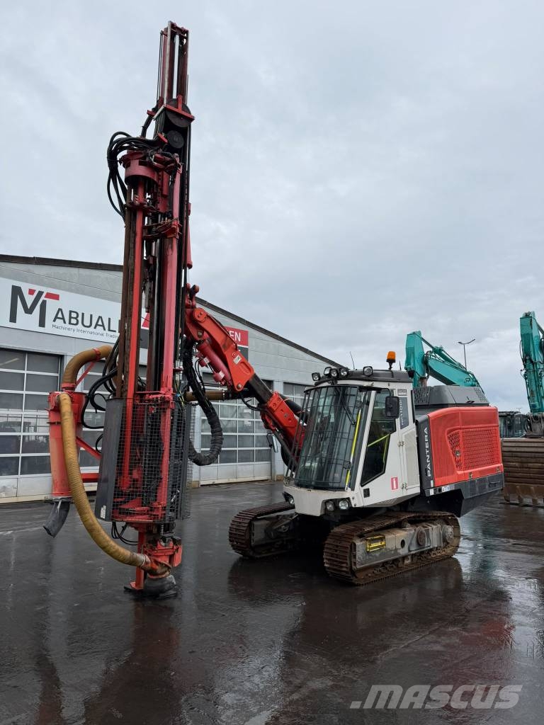 Sandvik Pantera DP 1100i/BJ2016/Motor 10279 H /Bohr 5365 H Гусеничные буровые установки