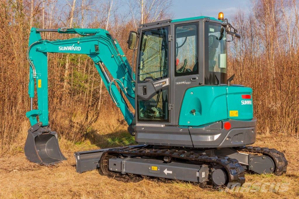 DEMOMASKIN - SUNWARD SWE60UF KOMPLETT Escavatori cingolati