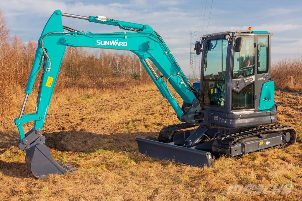 DEMOMASKIN - SUNWARD SWE60UF KOMPLETT Escavatori cingolati