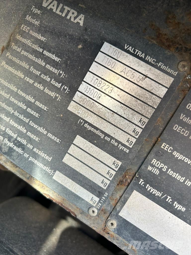 Valtra T160 AC5.5 | MANUEL | POWERSHIFT | DUTCH MACHINE Tractoren