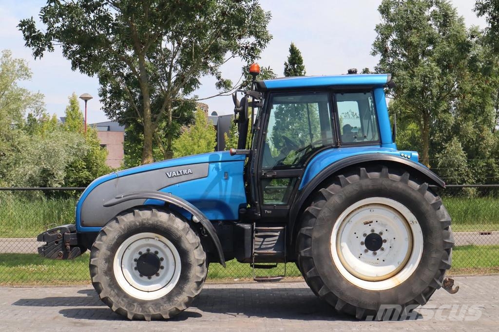 Valtra T160 AC5.5 | MANUEL | POWERSHIFT | DUTCH MACHINE Tractoren
