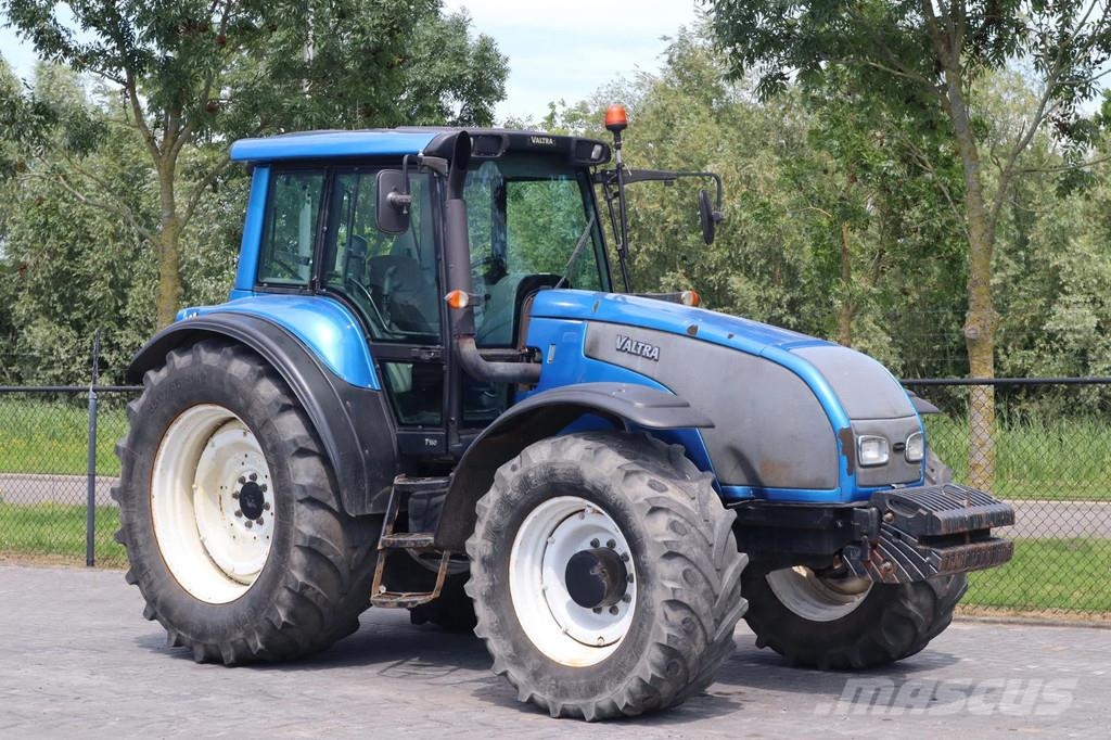 Valtra T160 AC5.5 | MANUEL | POWERSHIFT | DUTCH MACHINE Tractoren