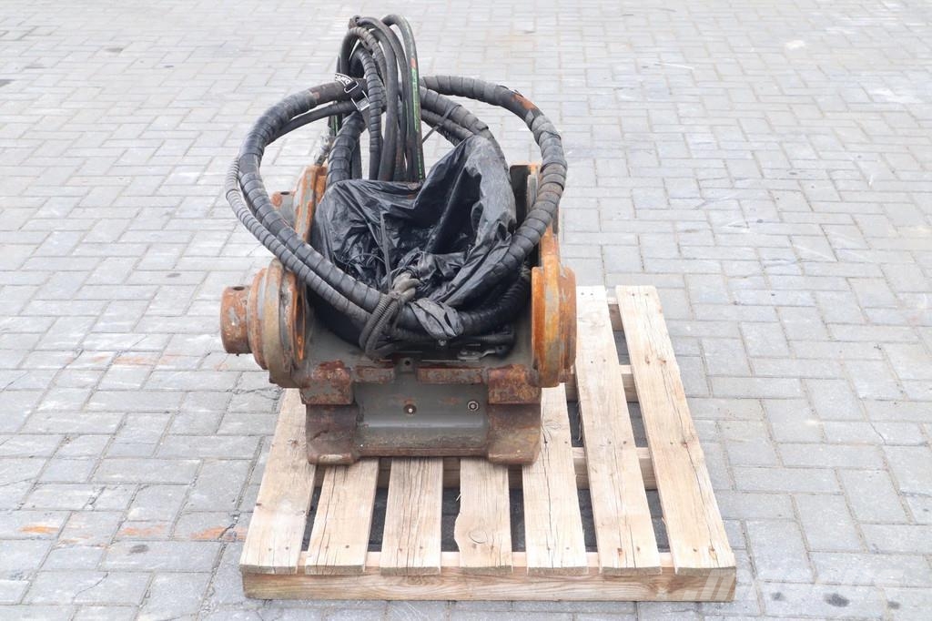 Oil Quick OQ70 | 2022 | GOOD CONDITION Cisailles