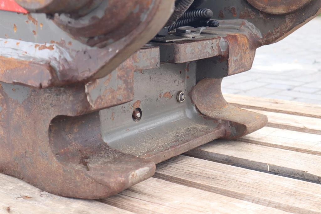 Oil Quick OQ70 | 2022 | GOOD CONDITION Cisailles