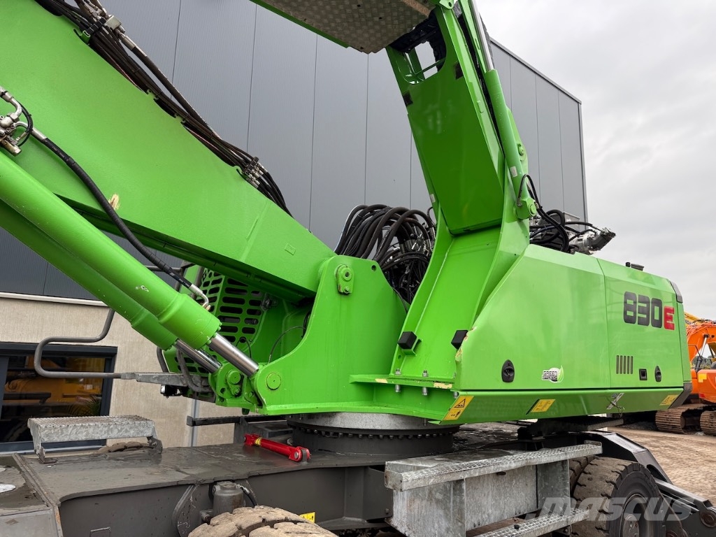 Sennebogen 830 E - 830 M - 830 ME - 830E Bagri za prekladanje primarnih/sekundarnih surovin