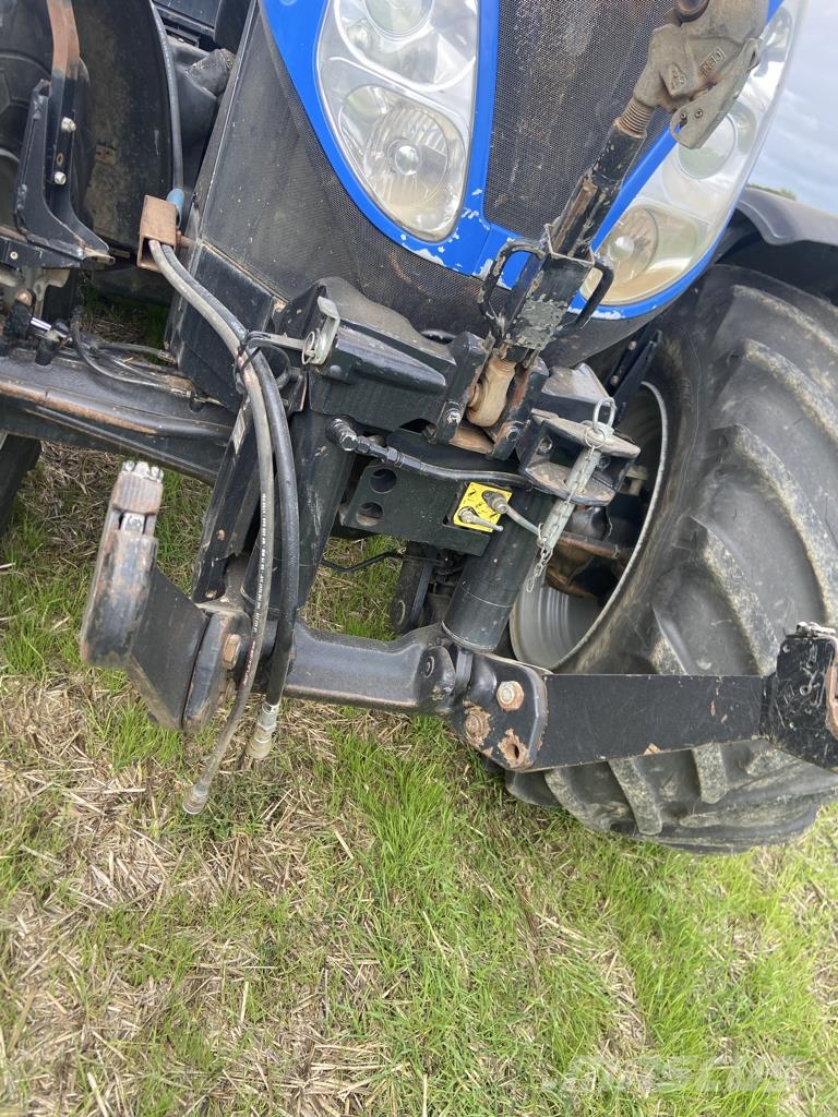 New Holland T7.250 Traktorit