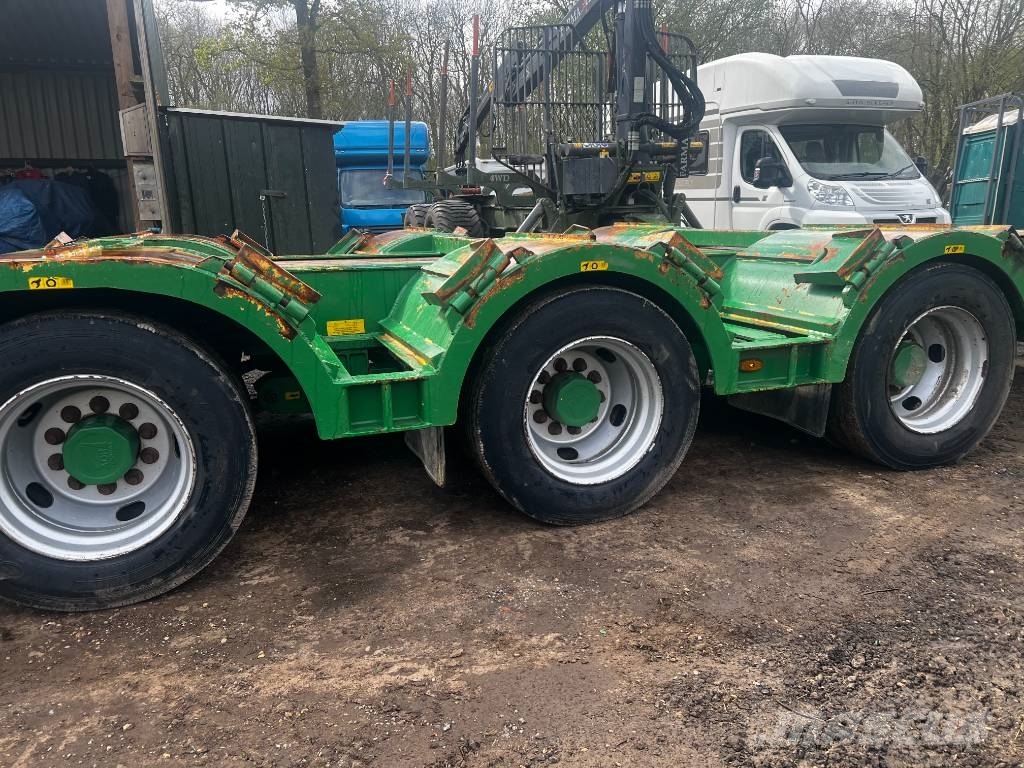 NC Engineering FT27T Low Loader Trailer Nízko rámové nákladné automobily