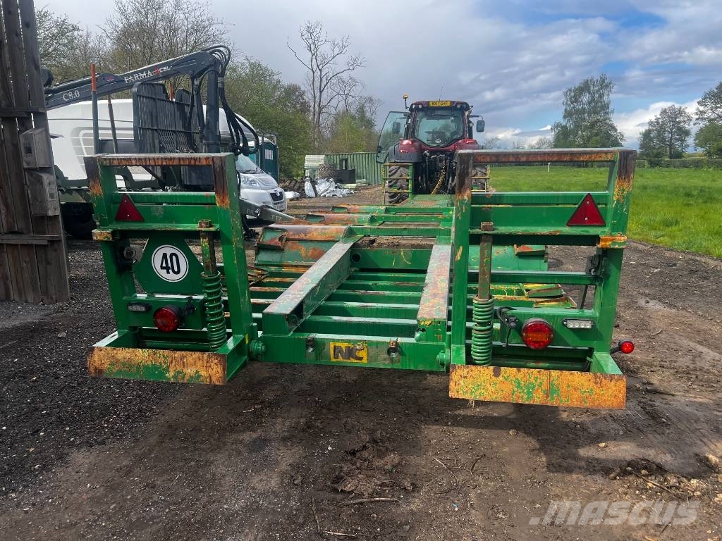 NC Engineering FT27T Low Loader Trailer Nízko rámové nákladné automobily