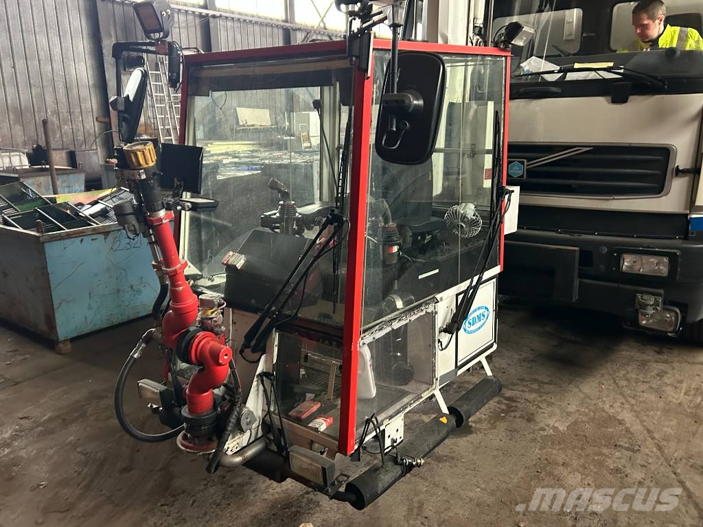Volvo FL6 de-icing Truck Otros camiones