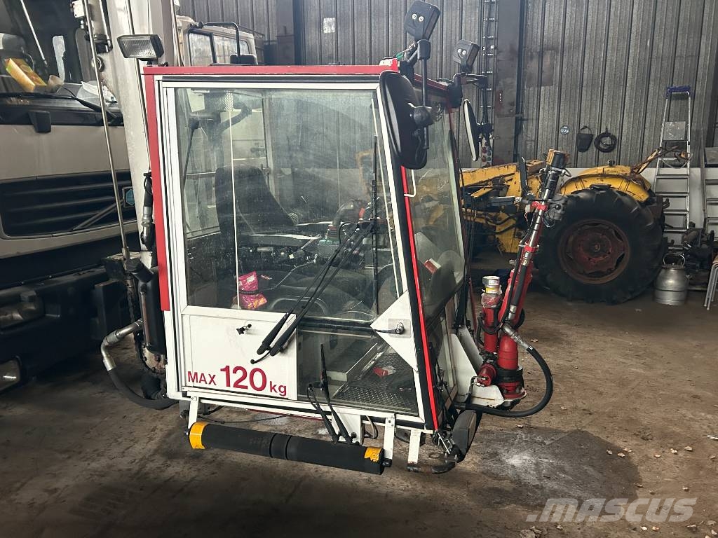 Volvo FL6 de-icing Truck Otros camiones