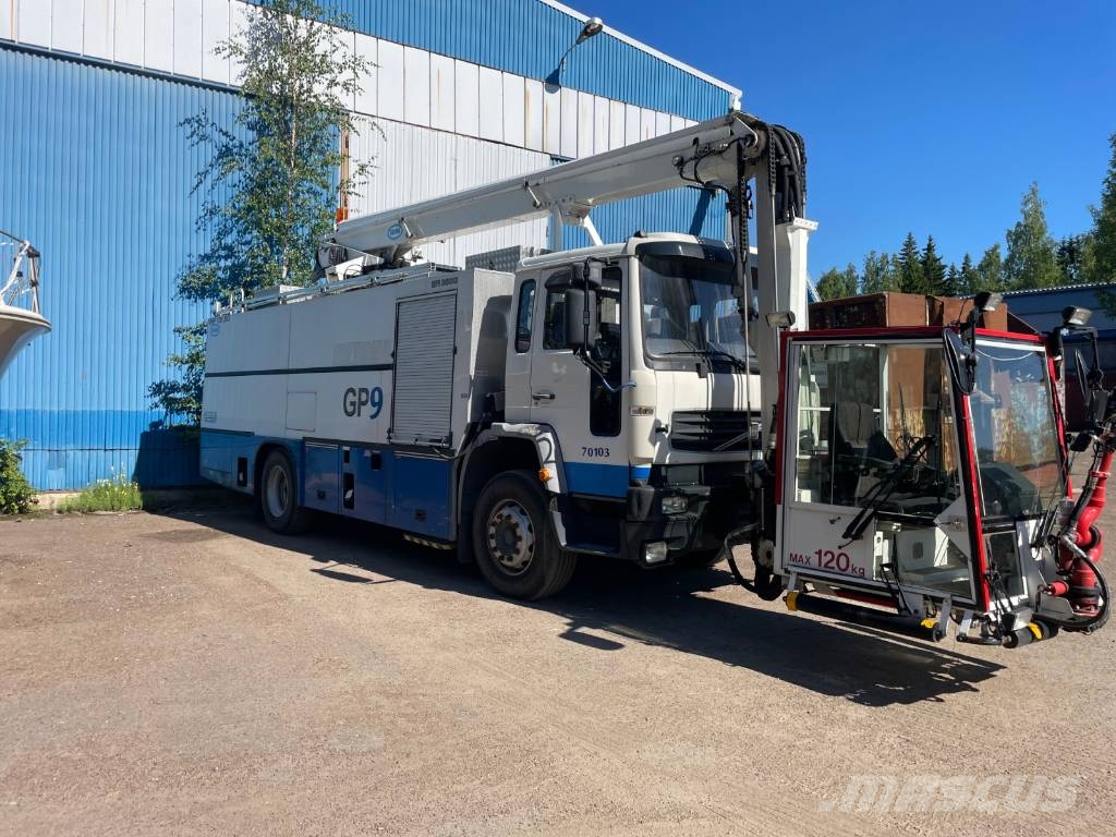 Volvo FL6 de-icing Truck Otros camiones