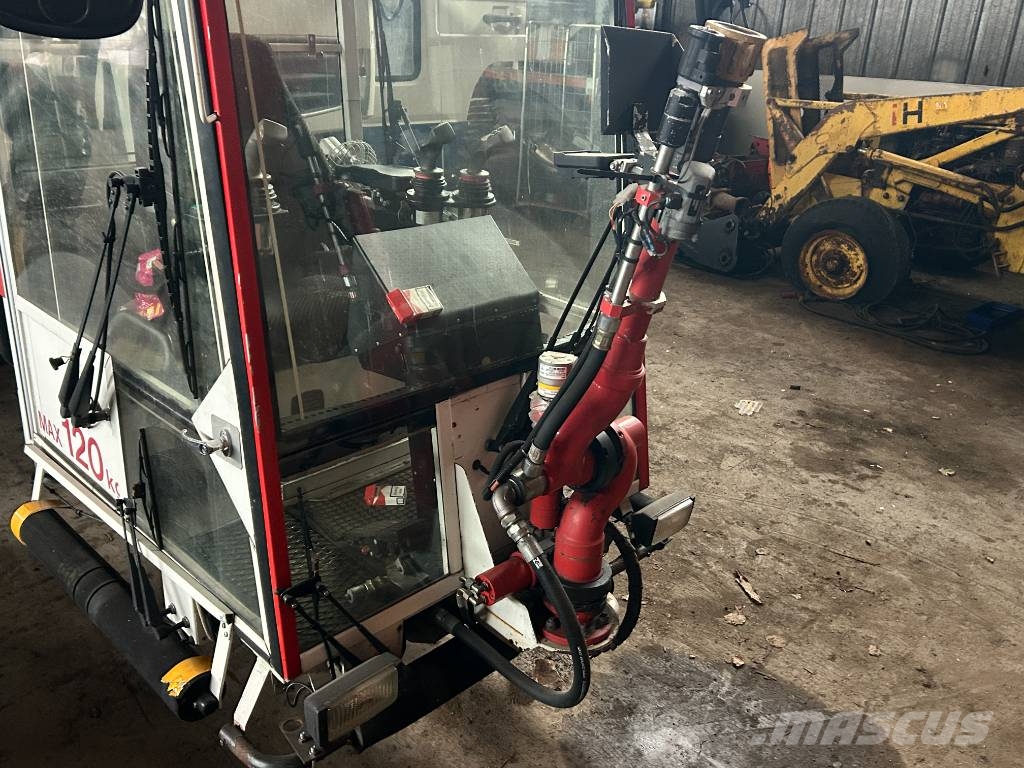 Volvo FL6 de-icing Truck Otros camiones