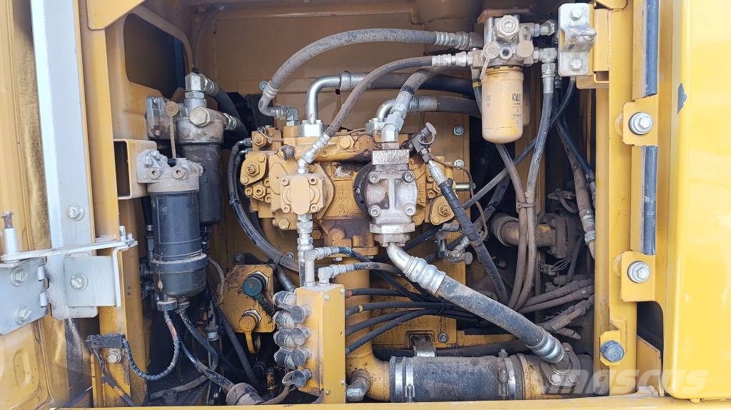 CAT 320 EL mit Topcon 3D-Steuerung, OQ70/55, Kamera Pelle sur chenilles