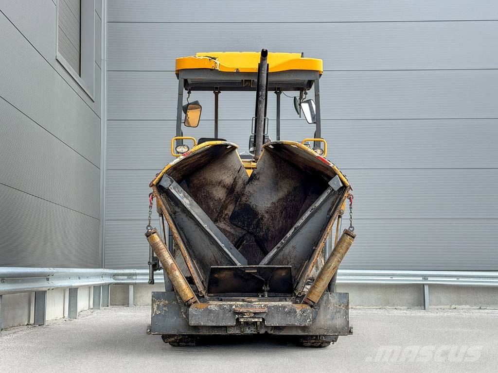 Vögele SUPER 1300-3I Strassenfertiger