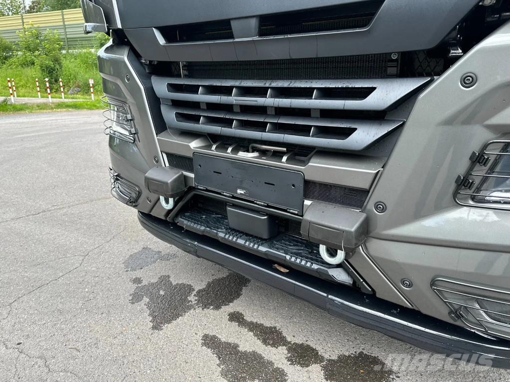 MAN TGX 33.580 TGX 33.580 6x4 Euro6e Retarder 曳引機組件