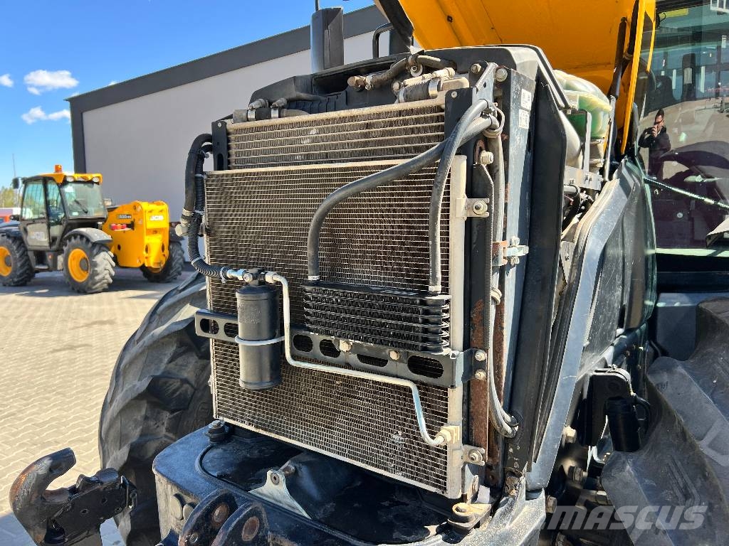 JCB Fastrac 4220 Tractores