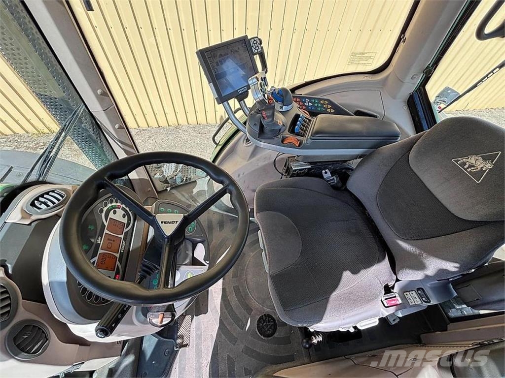 Fendt 826 Vario SCR Profi Plus / Motorschaden (Turbolade Trattori