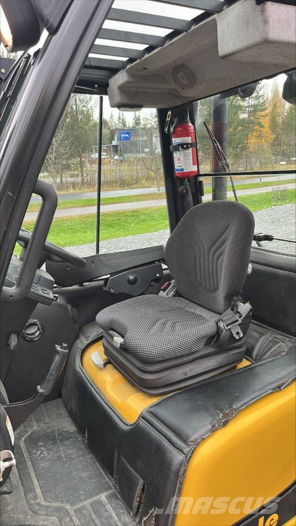 Yale GDP 30 VX Diesel heftrucks