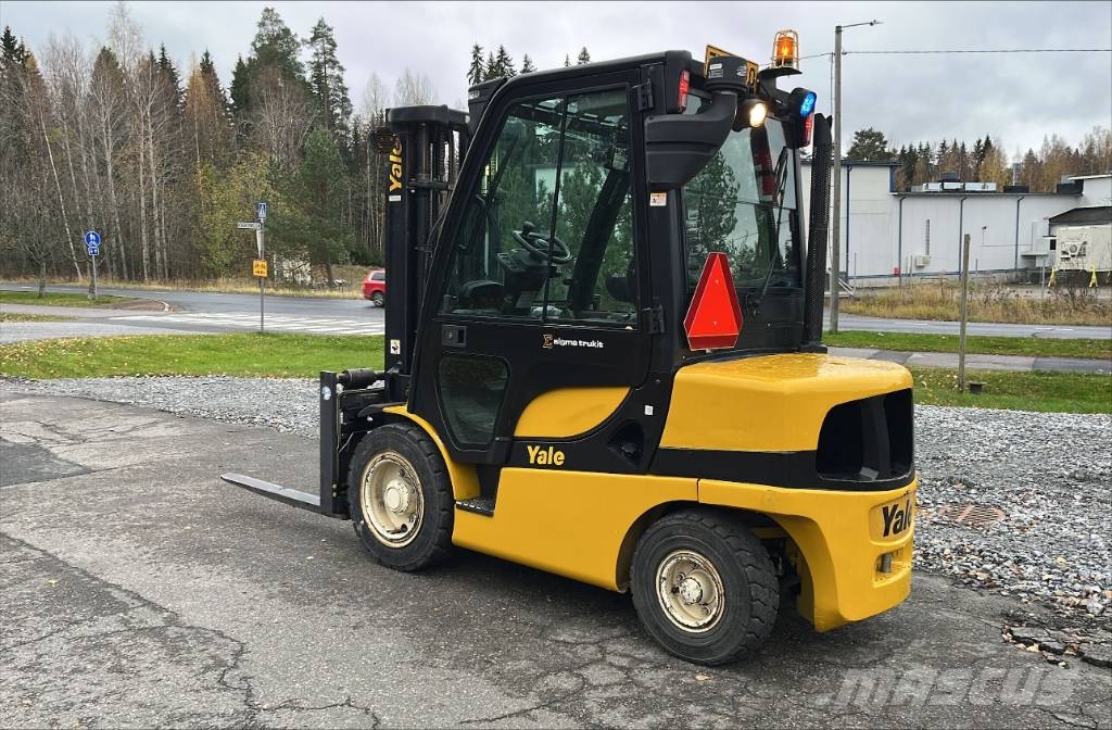Yale GDP 30 VX Diesel heftrucks