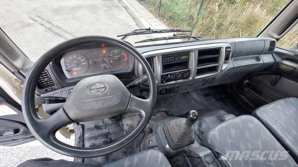 Hino GD1JLUA 11,9 TON GROSS Caja abierta/laterales abatibles
