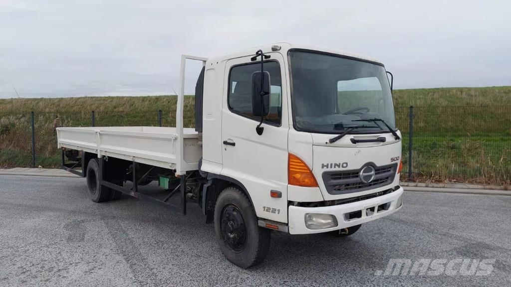 Hino GD1JLUA 11,9 TON GROSS Caja abierta/laterales abatibles
