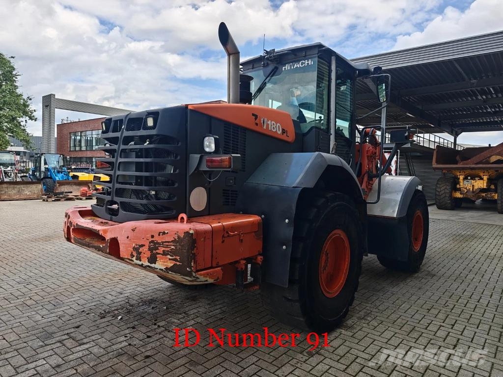 Hitachi ZW 180 PL Kolesové nakladače